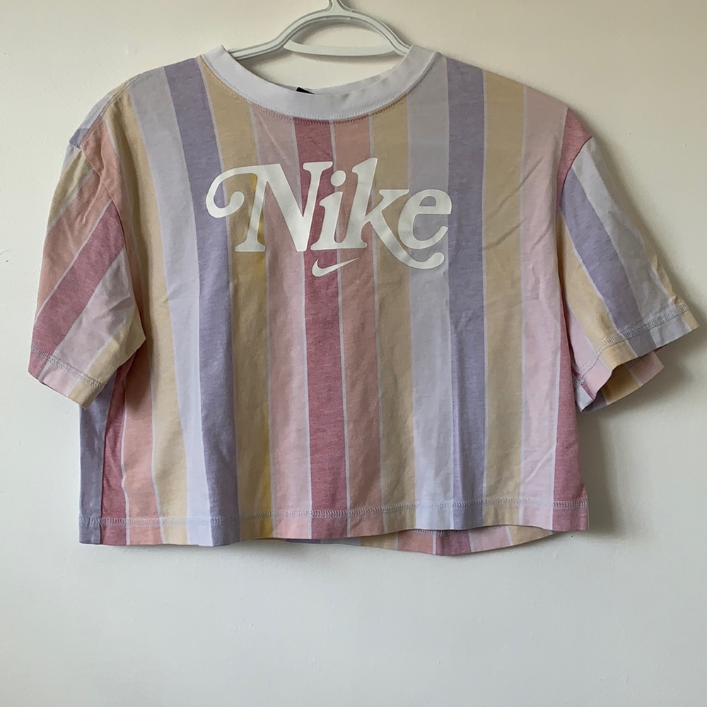 Nike Women's Cropped Pastel Stripes Tee - Size Small